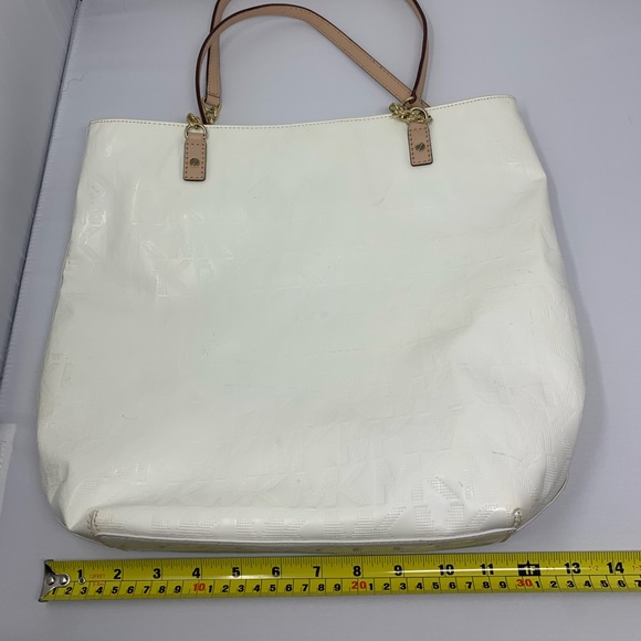 Michael Kors White Monogram Bag with Tan Straps - Picture 9 of 12